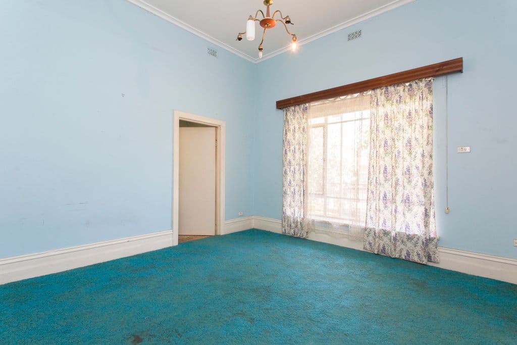 5 Chapel Street, Campbelltown SA 5074, Campbelltown - Thumbnail 2