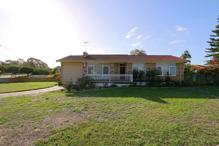 265 Wright Street, Cloverdale WA 6105, Cloverdale - Image 1