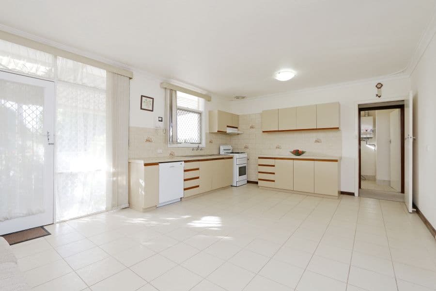 265 Wright Street, Cloverdale WA 6105, Cloverdale - Thumbnail 4