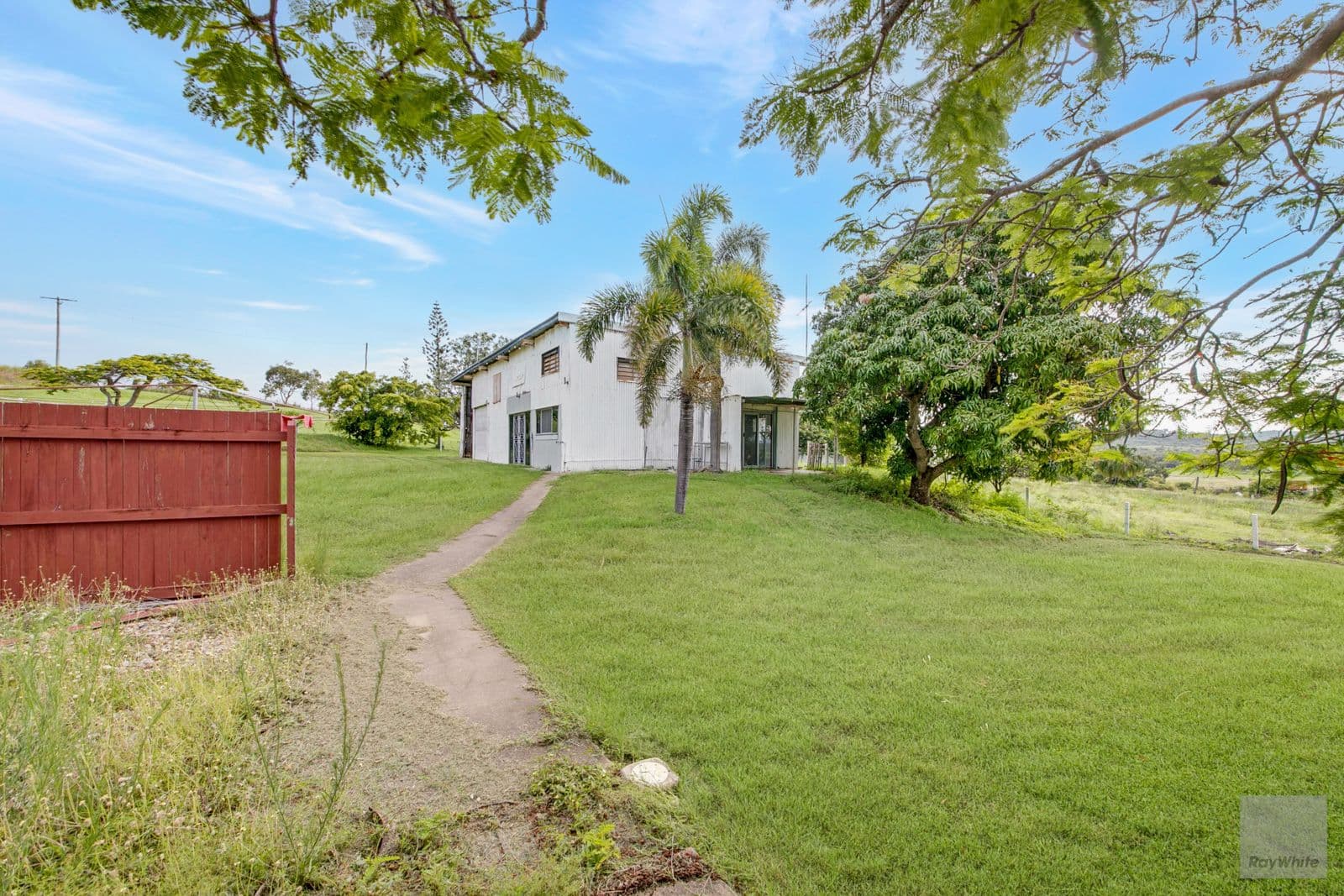 48 Nelson Street, Emu Park QLD 4710, Emu Park - Thumbnail 3
