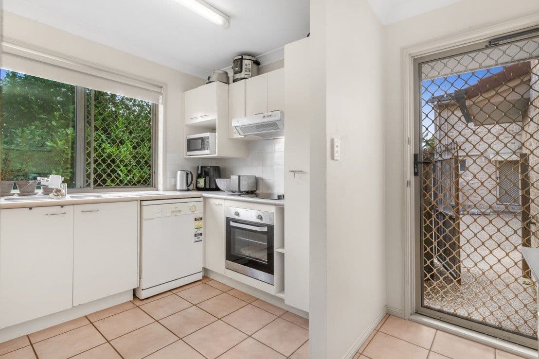 48 Griffith Street, Everton Park QLD 4053, Everton Park - Thumbnail 3