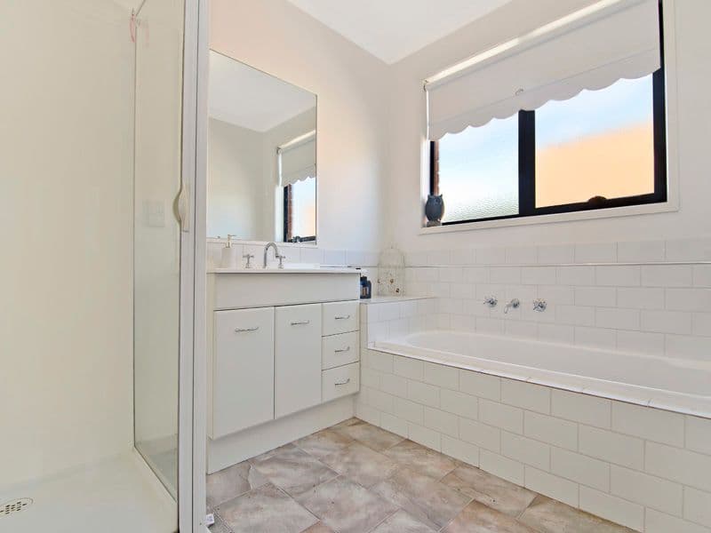 29 Caroville Drive, Warrnambool VIC 3280, Warrnambool - Thumbnail 6