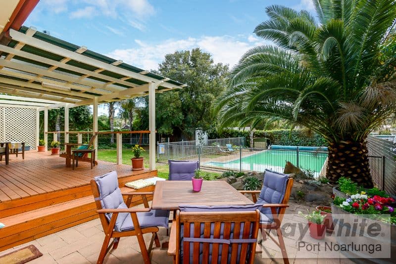 15 Shiraz Avenue, HACKHAM SA 5163, Hackham - Image 1
