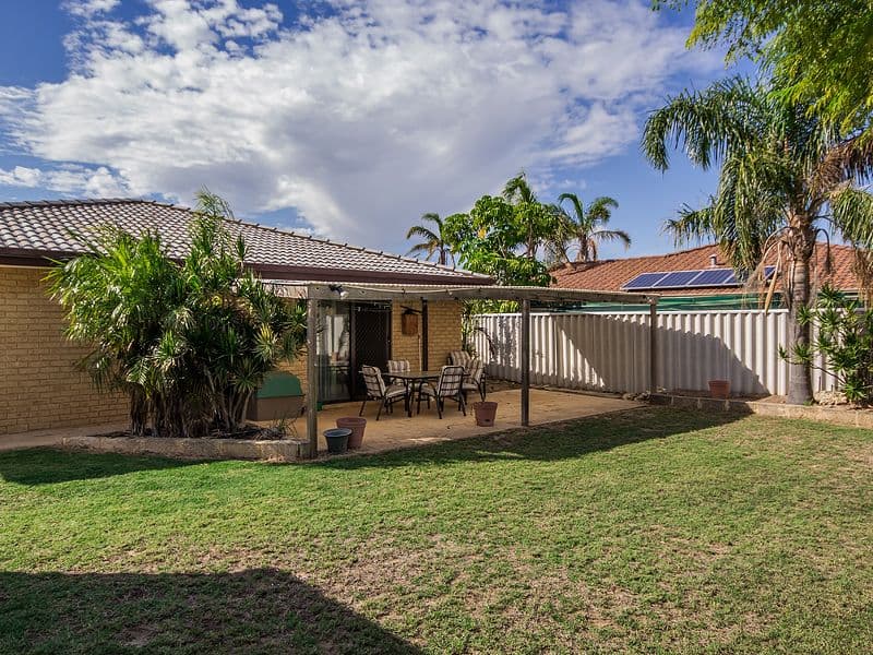 16 Meadow Court, COOLOONGUP WA 6168, Cooloongup - Thumbnail 4