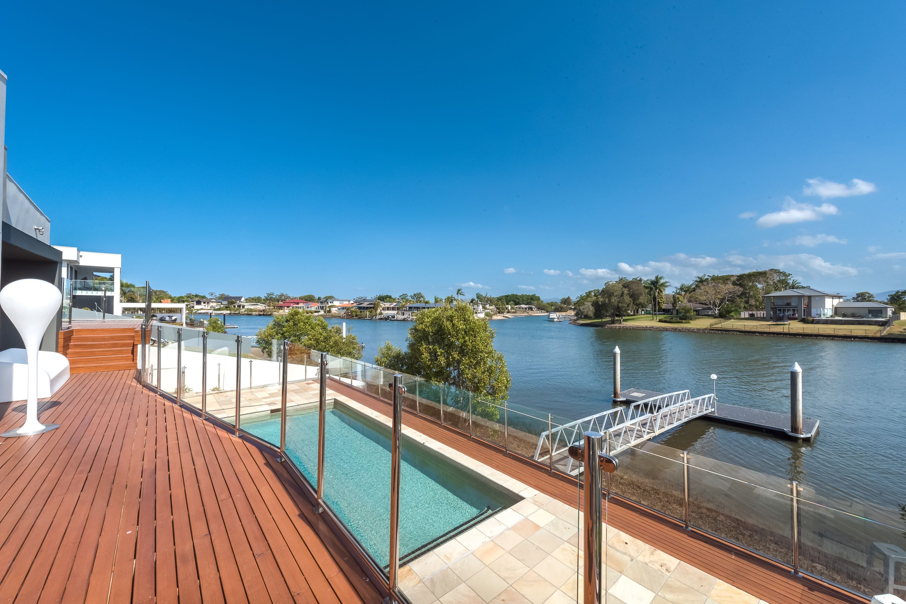 113 Sir Bruce Small Boulevard, Benowa Waters QLD 4217, Benowa - Thumbnail 2