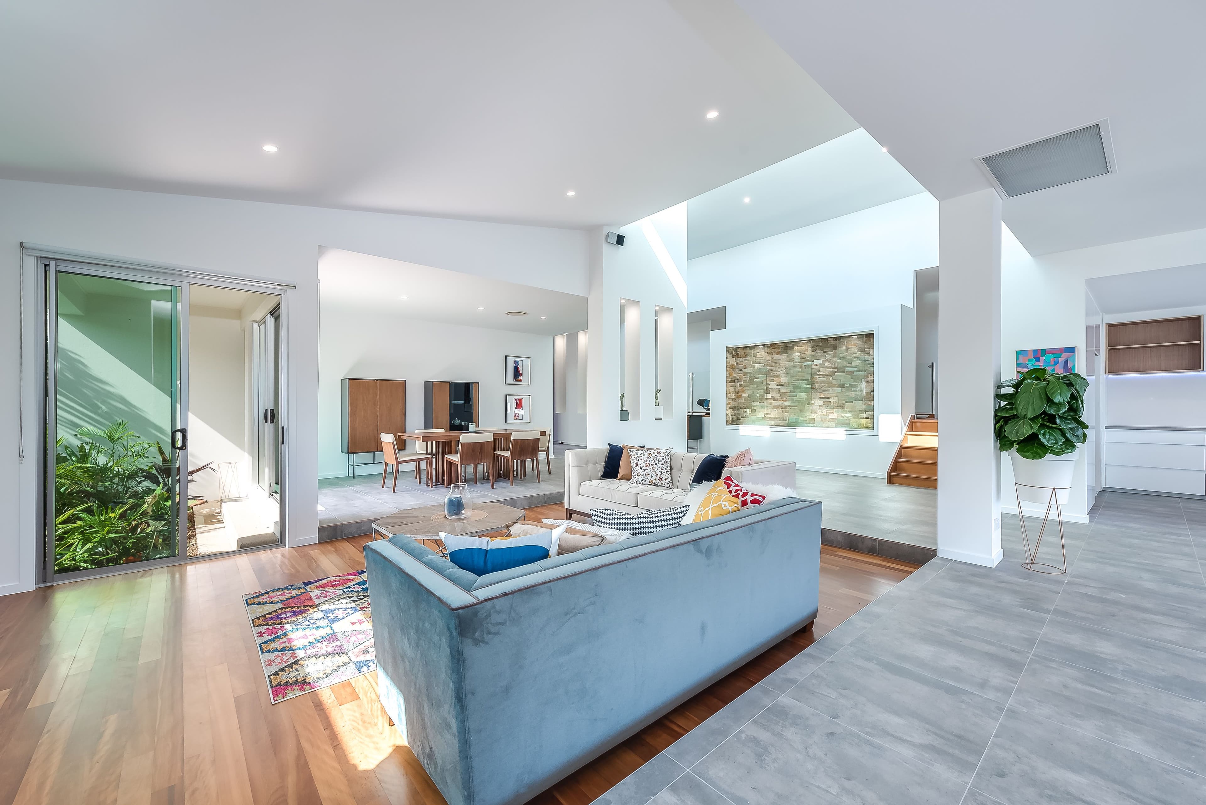113 Sir Bruce Small Boulevard, Benowa Waters QLD 4217, Benowa - Thumbnail 4