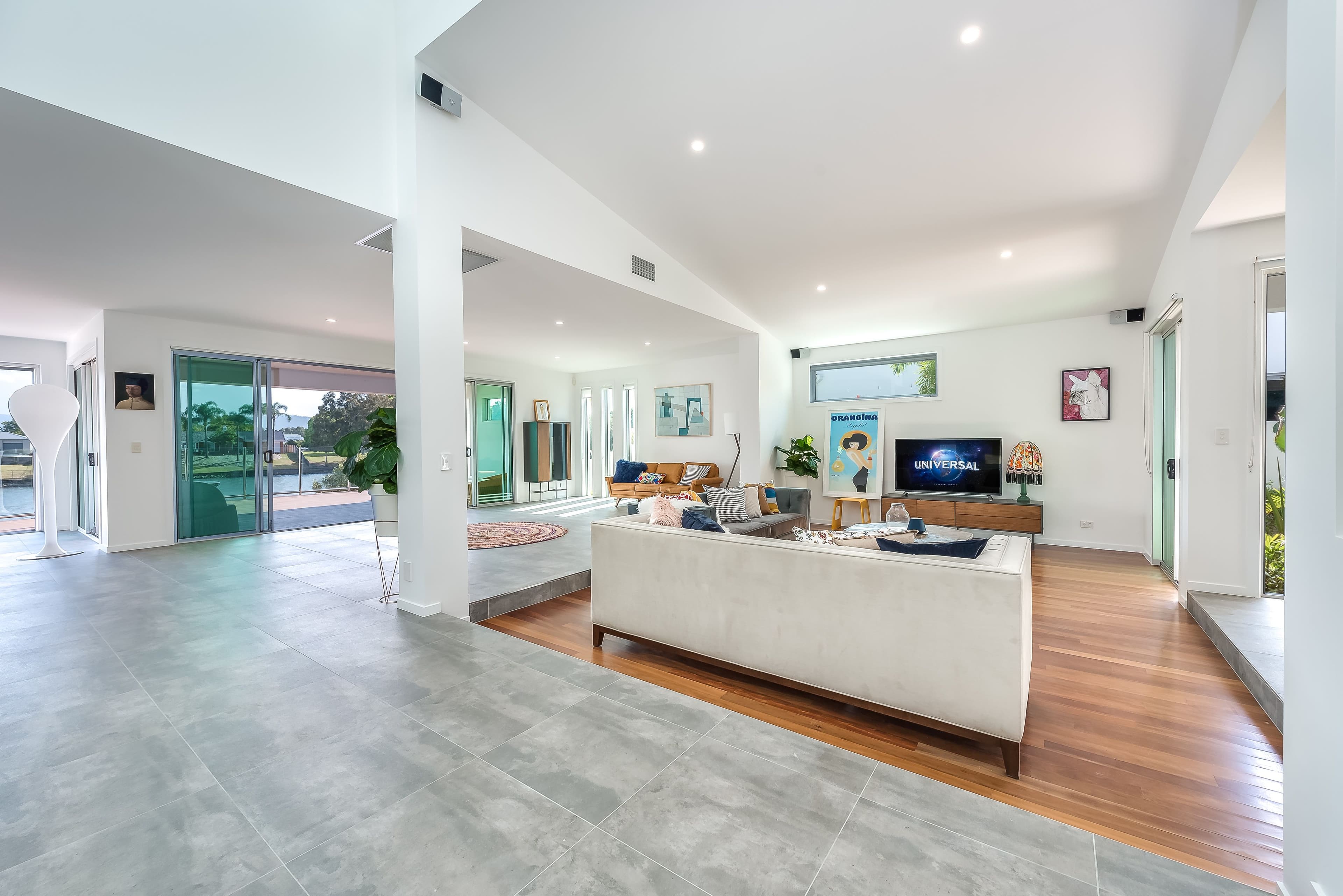 113 Sir Bruce Small Boulevard, Benowa Waters QLD 4217, Benowa - Thumbnail 7