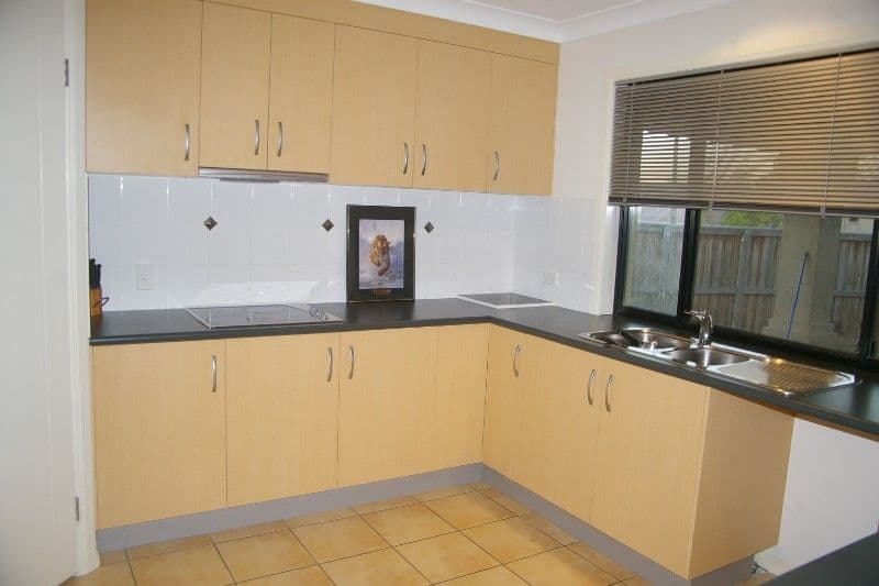 173 Lakeside Avenue, SPRINGFIELD LAKES QLD 4300, Springfield Lakes - Thumbnail 2