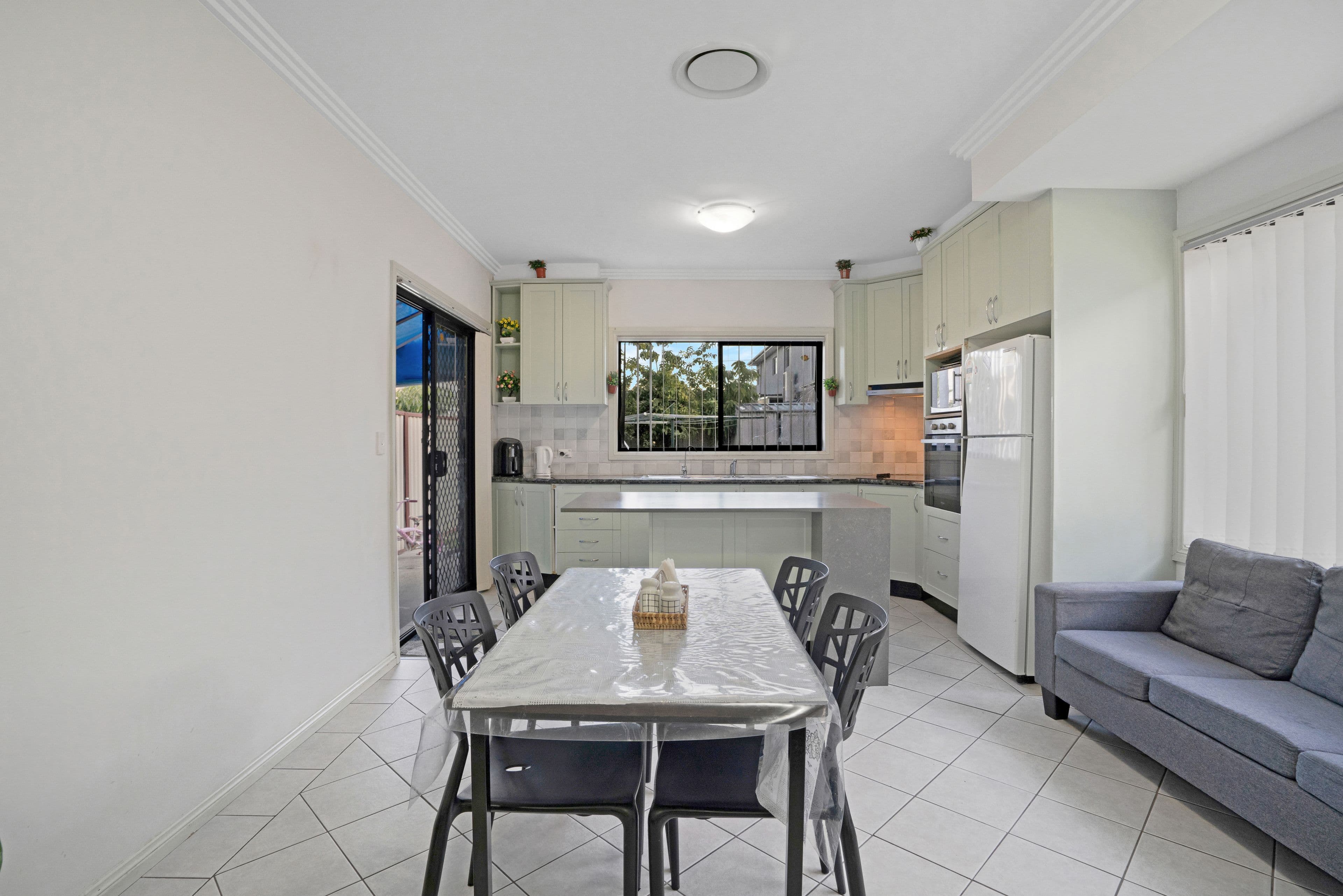 2/57 Superior Boulevard, Andergrove QLD 4740, Andergrove - Thumbnail 5