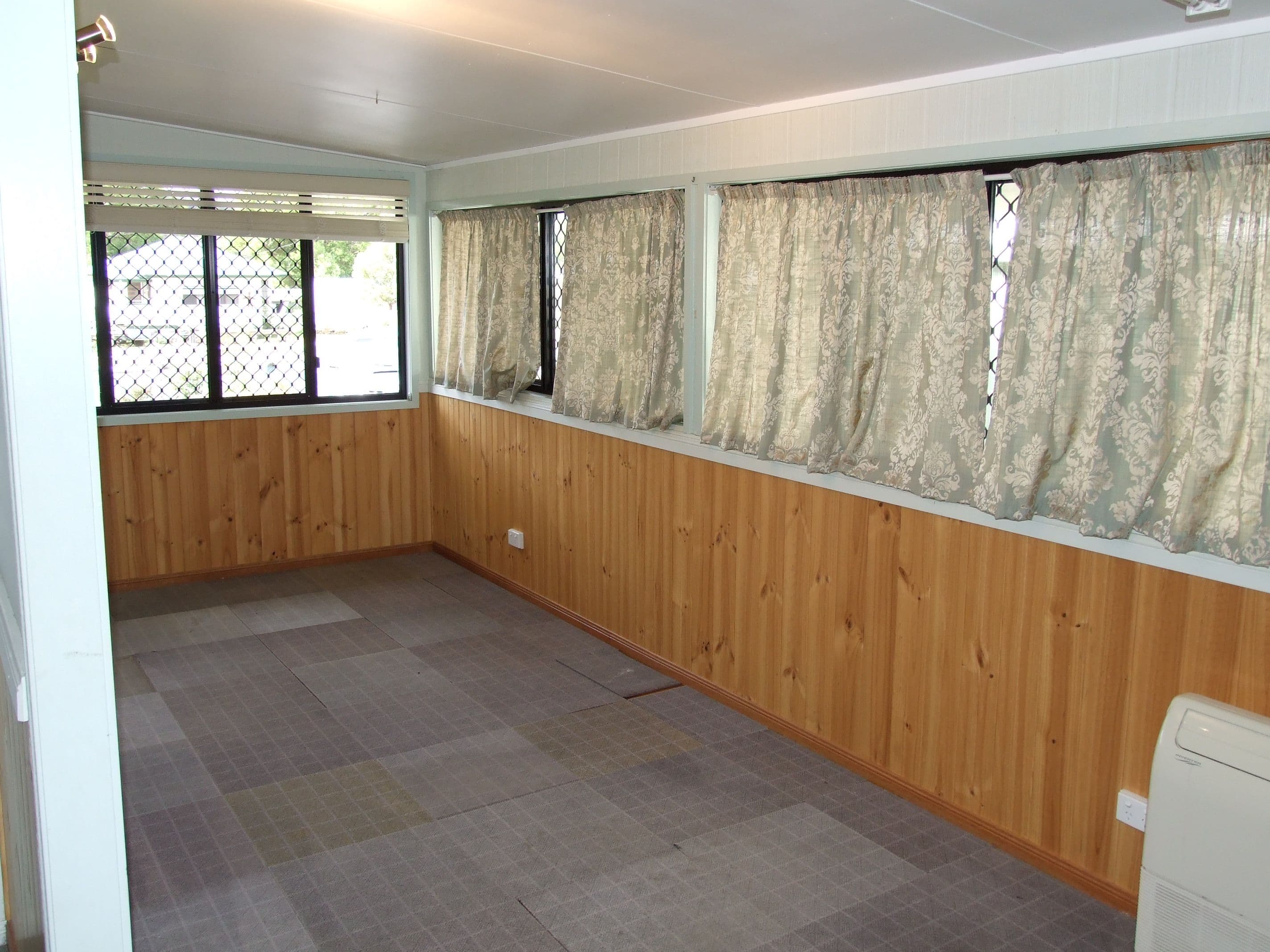1 New England Highway, Crows Nest QLD 4355, Crows Nest - Thumbnail 4