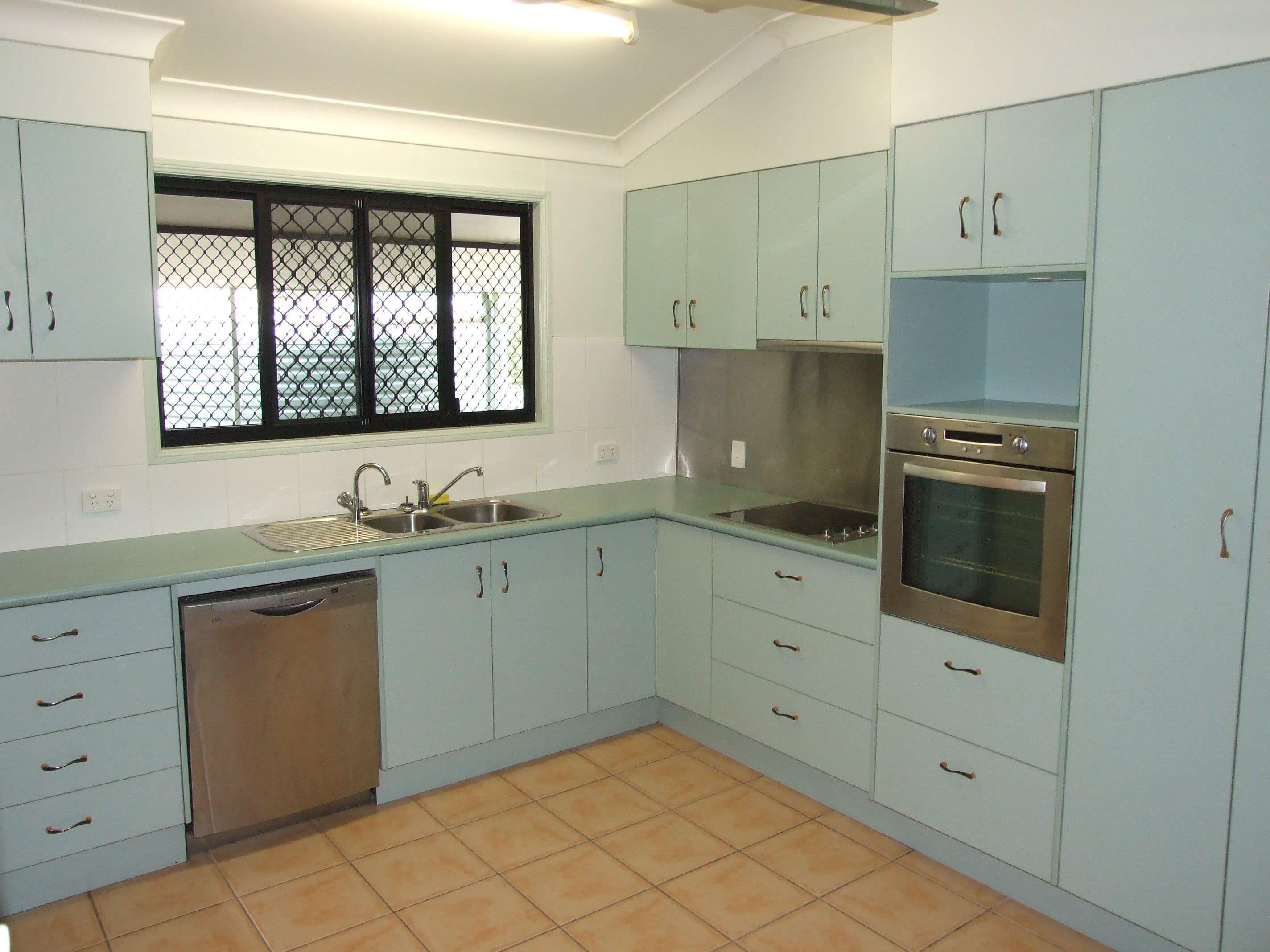 1 New England Highway, Crows Nest QLD 4355, Crows Nest - Thumbnail 8