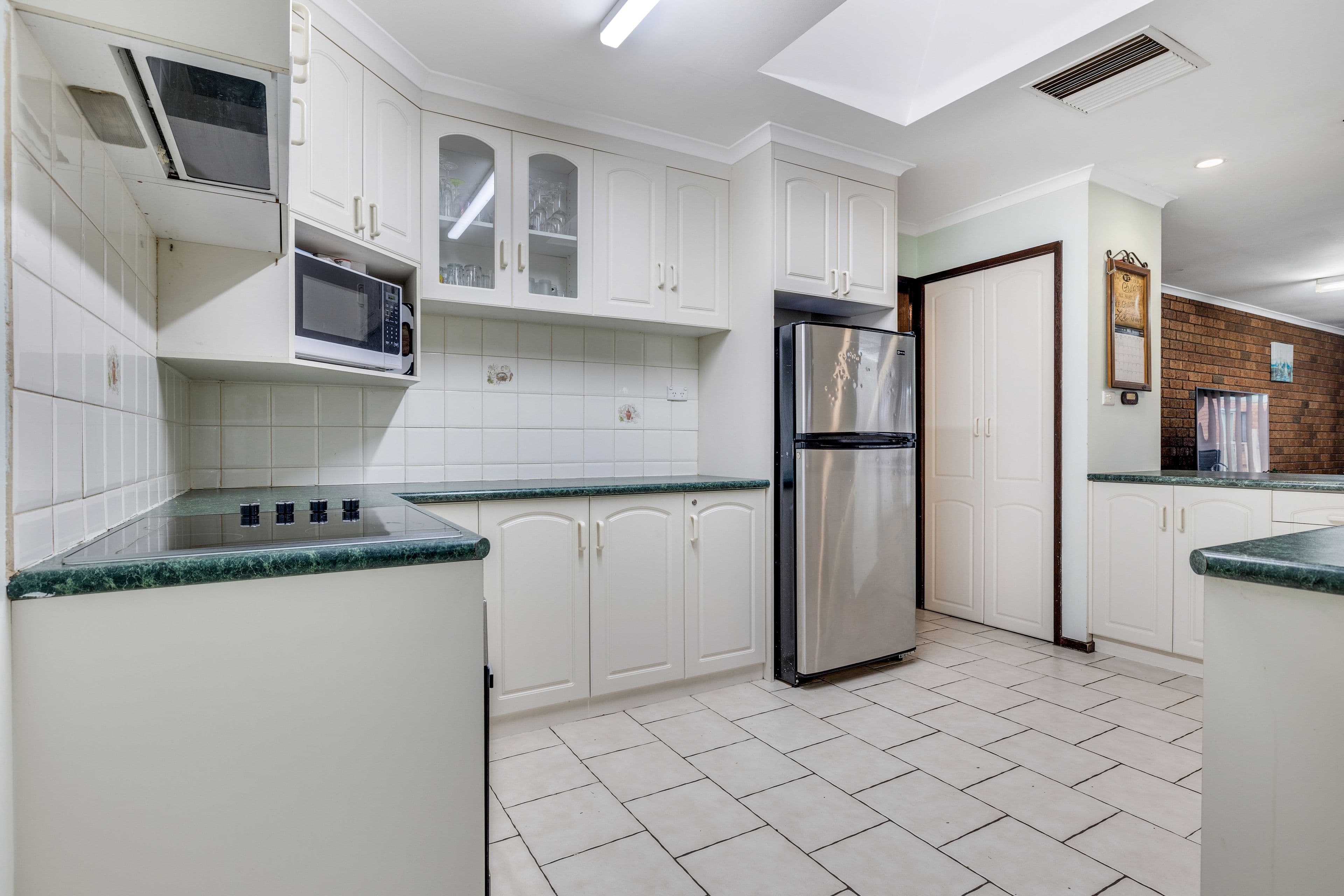 22 Goborra Street, Glenfield Park NSW 2650, Glenfield Park - Thumbnail 2