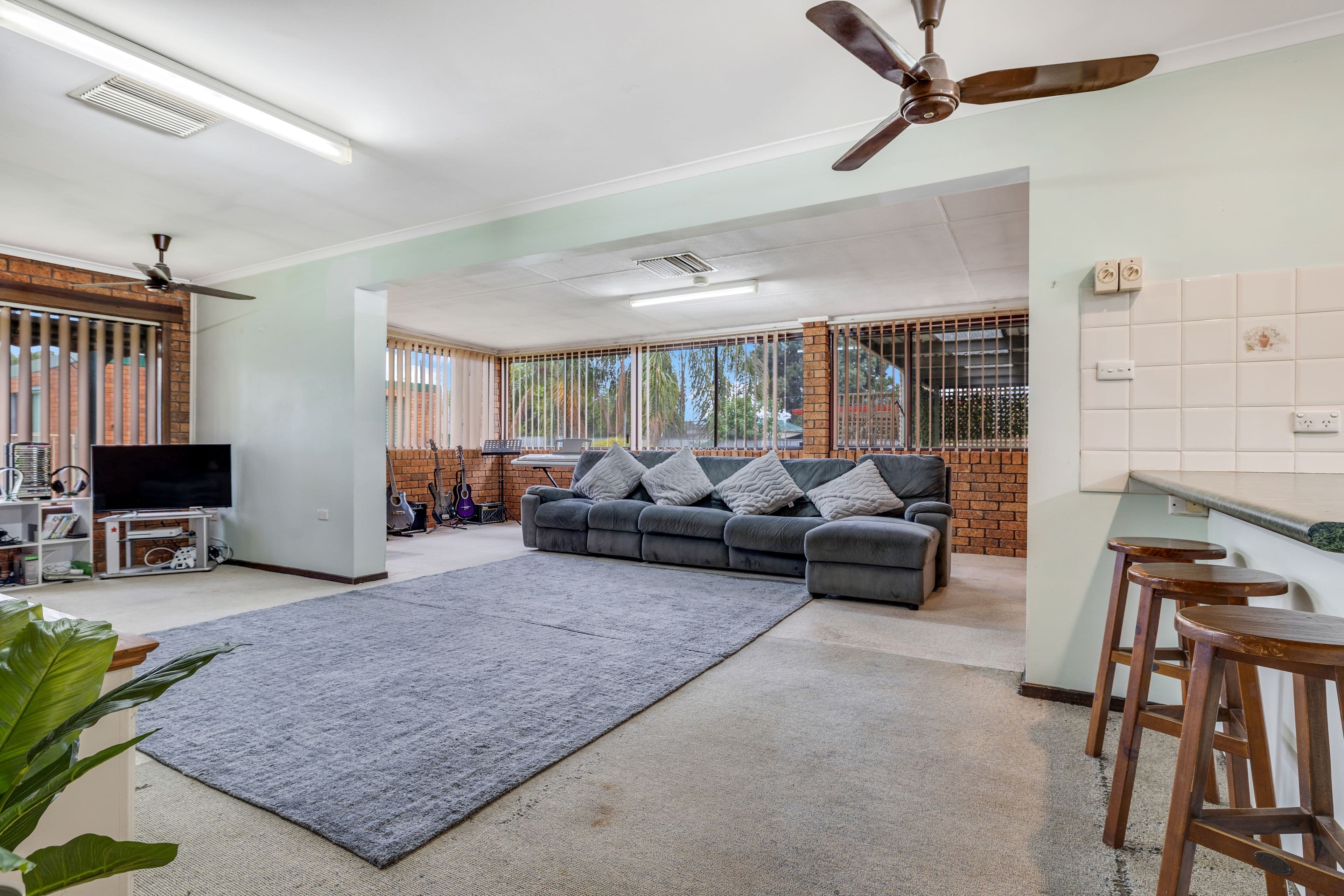22 Goborra Street, Glenfield Park NSW 2650, Glenfield Park - Thumbnail 3