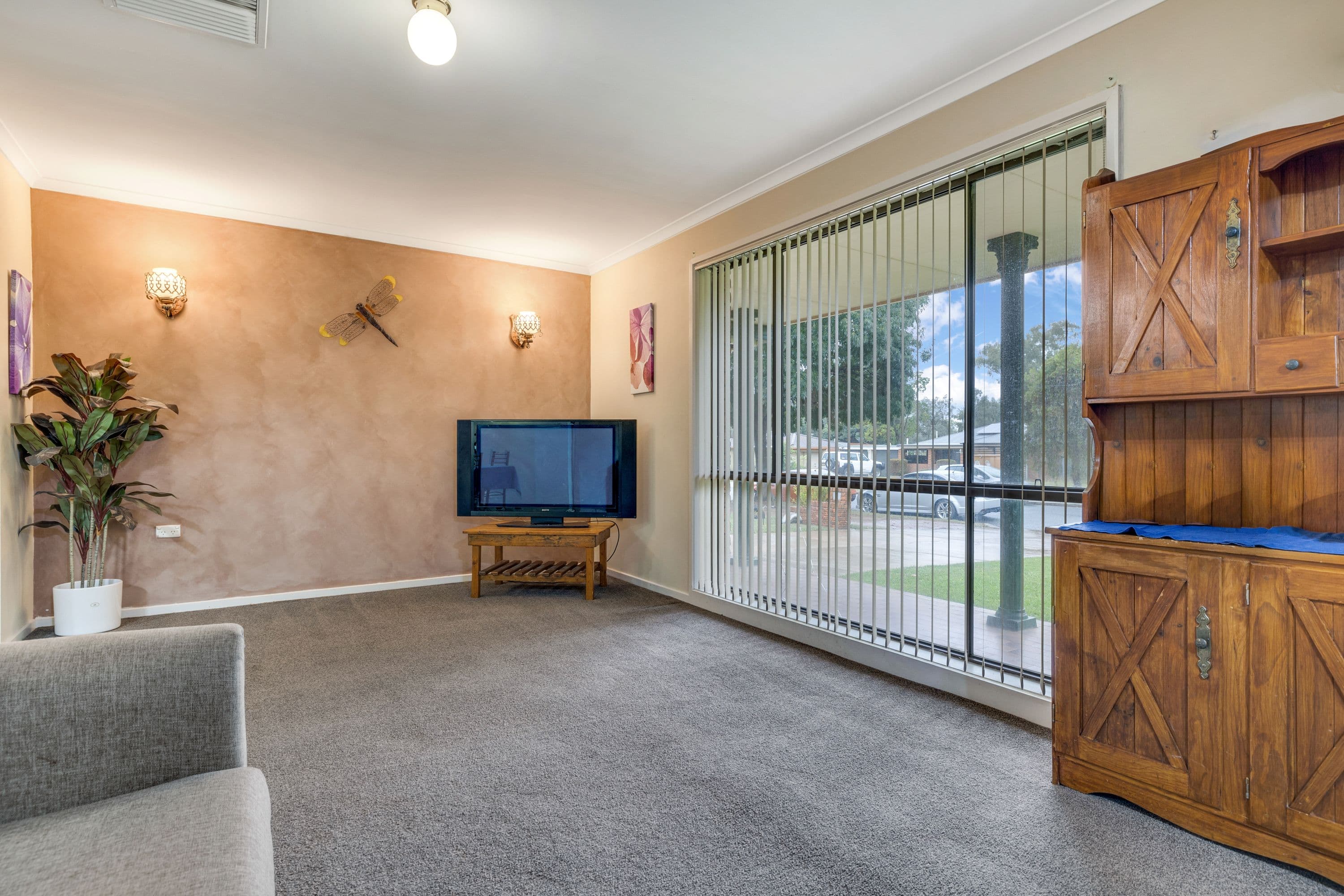 22 Goborra Street, Glenfield Park NSW 2650, Glenfield Park - Thumbnail 4