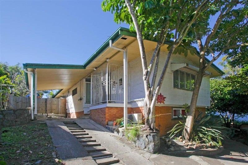 32 Hector Road, HOLLAND PARK QLD 4121, Holland Park - Image 1