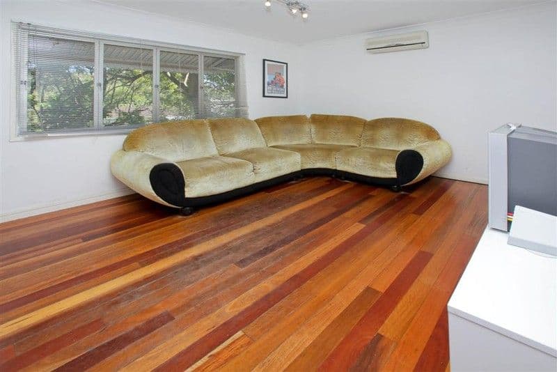 32 Hector Road, HOLLAND PARK QLD 4121, Holland Park - Thumbnail 4