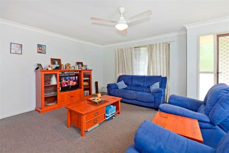 30  Elmhurst Street, CAPALABA QLD 4157, Capalaba - Thumbnail 2