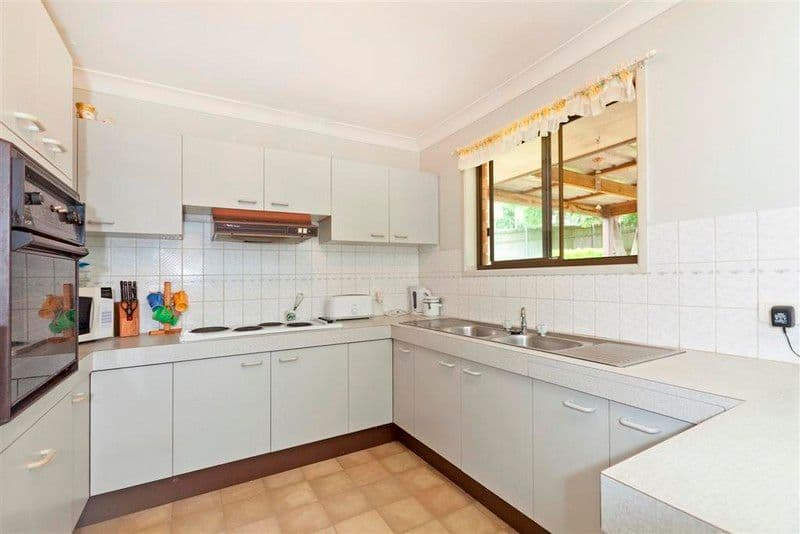 30  Elmhurst Street, CAPALABA QLD 4157, Capalaba - Thumbnail 4