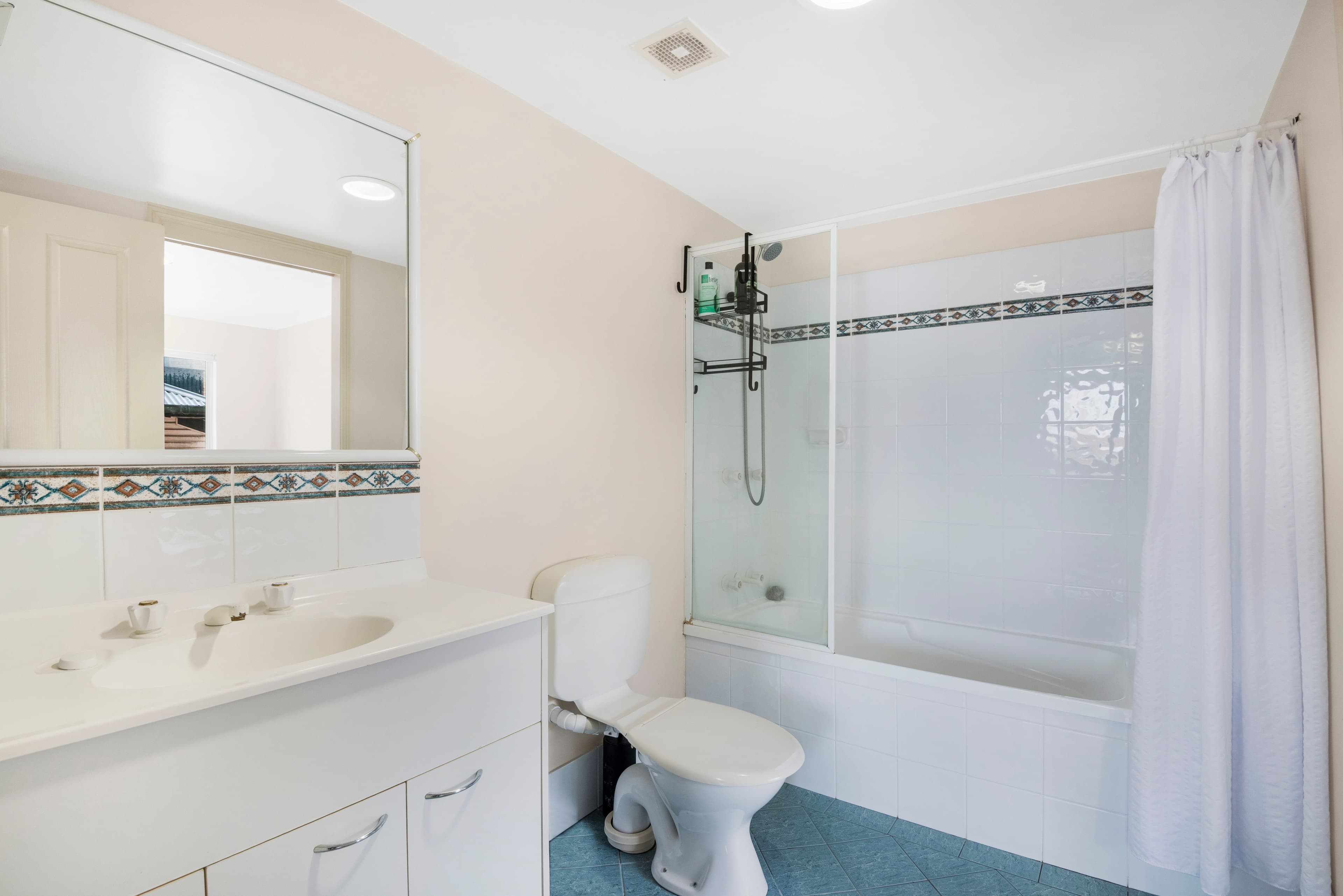 1260 Gold Coast Highway, Palm Beach QLD 4221, Palm Beach - Thumbnail 5