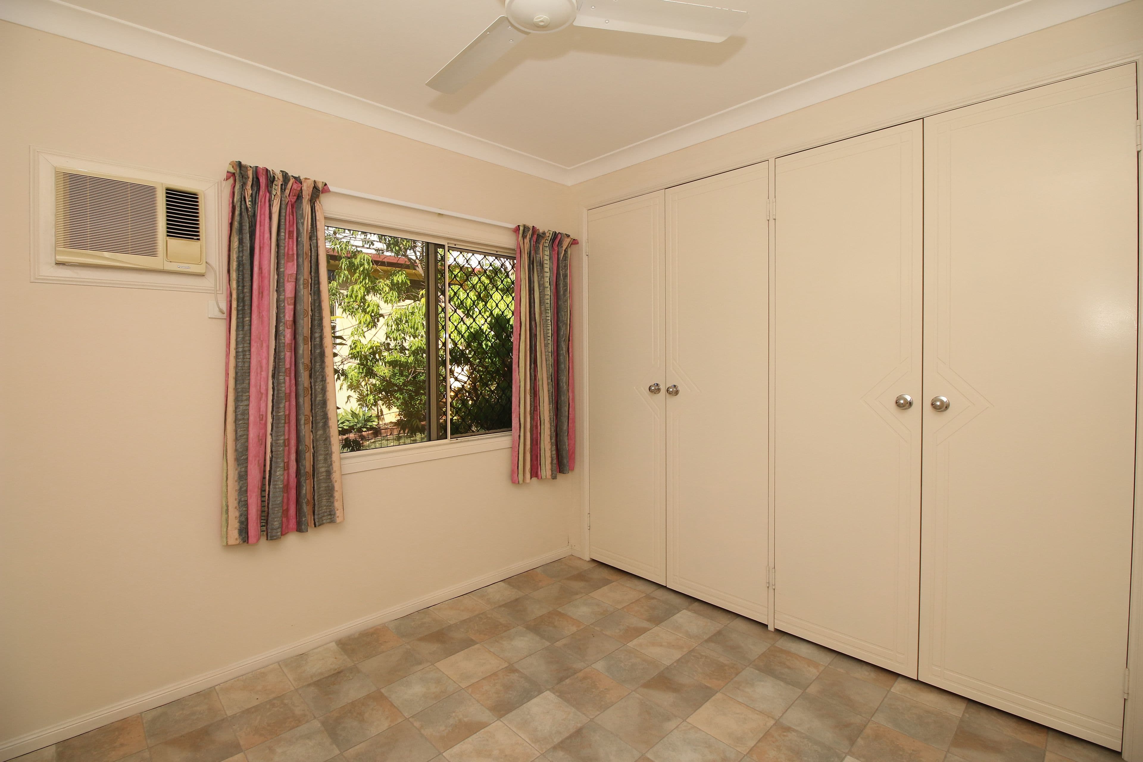 16 Bullock Street, Wulguru QLD 4811, Wulguru - Thumbnail 6