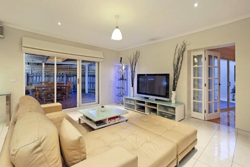 11 Hodges Close, ROWVILLE VIC 3178, Rowville - Thumbnail 3