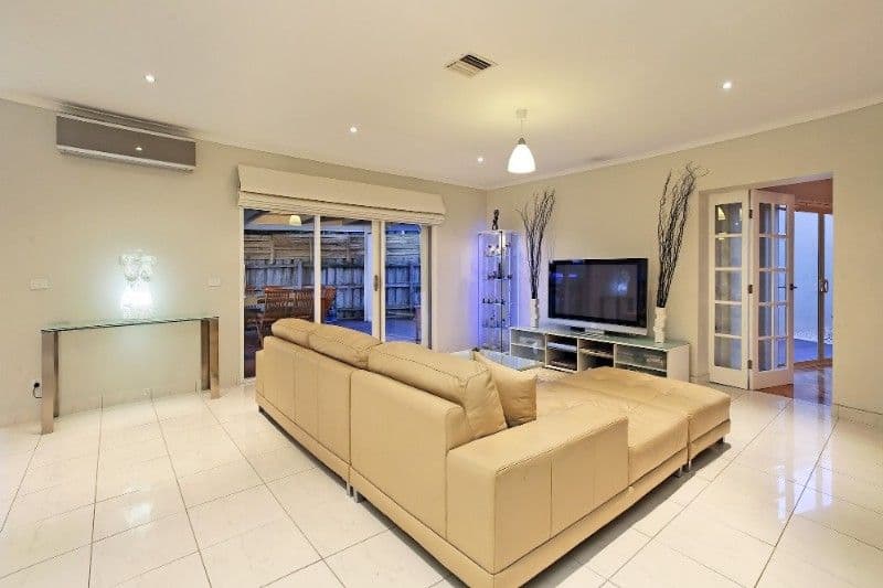 11 Hodges Close, ROWVILLE VIC 3178, Rowville - Thumbnail 6
