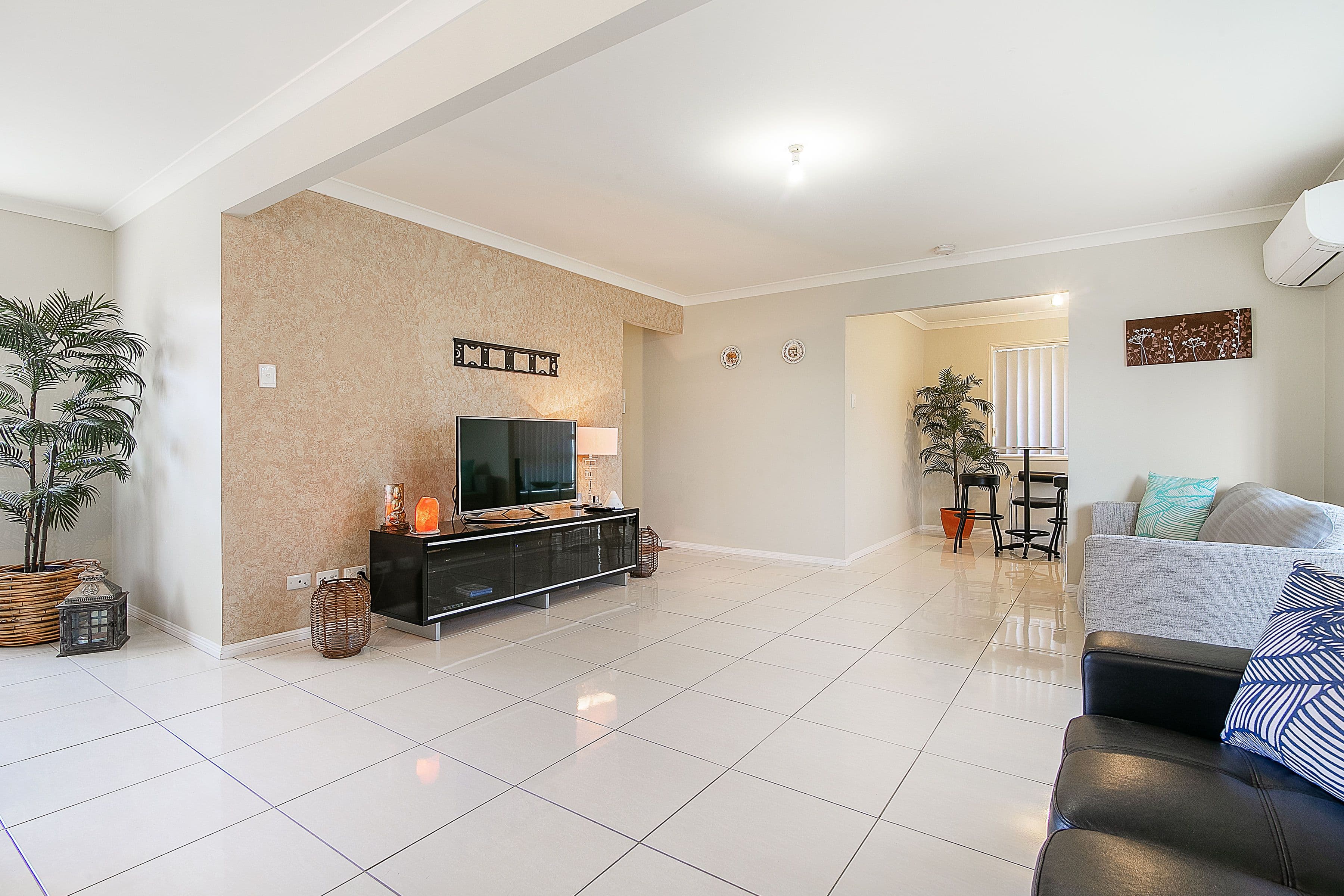 6 Maple Avenue, Camira QLD 4300, Camira - Thumbnail 6