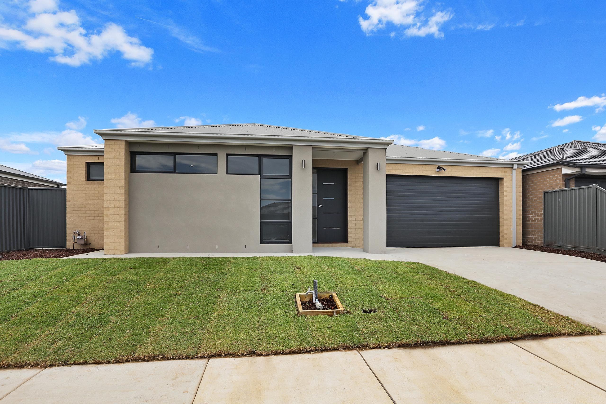 27 Canterbury Road West, Lara VIC 3212, Lara - Thumbnail 4
