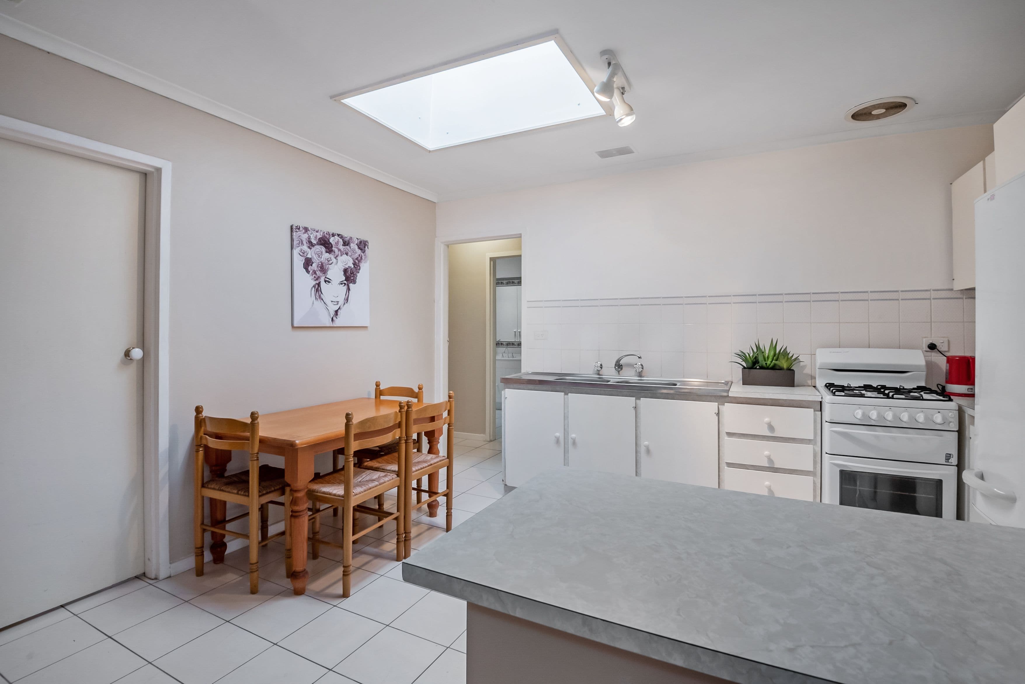 19 McComas Street, Reservoir VIC 3073, Reservoir - Thumbnail 4