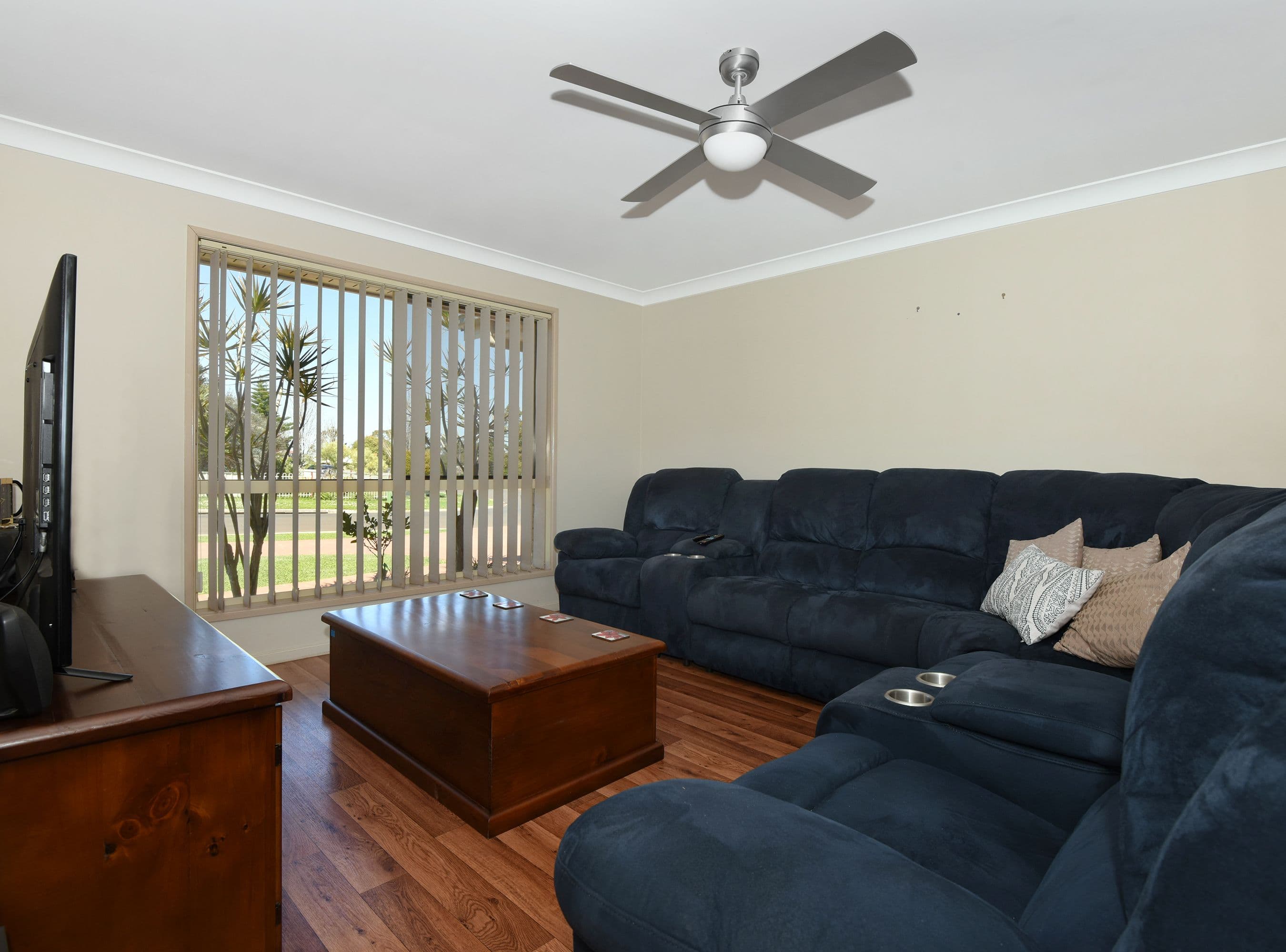 4 Biscay Cresent, Glenvale QLD 4350, Glenvale - Thumbnail 2
