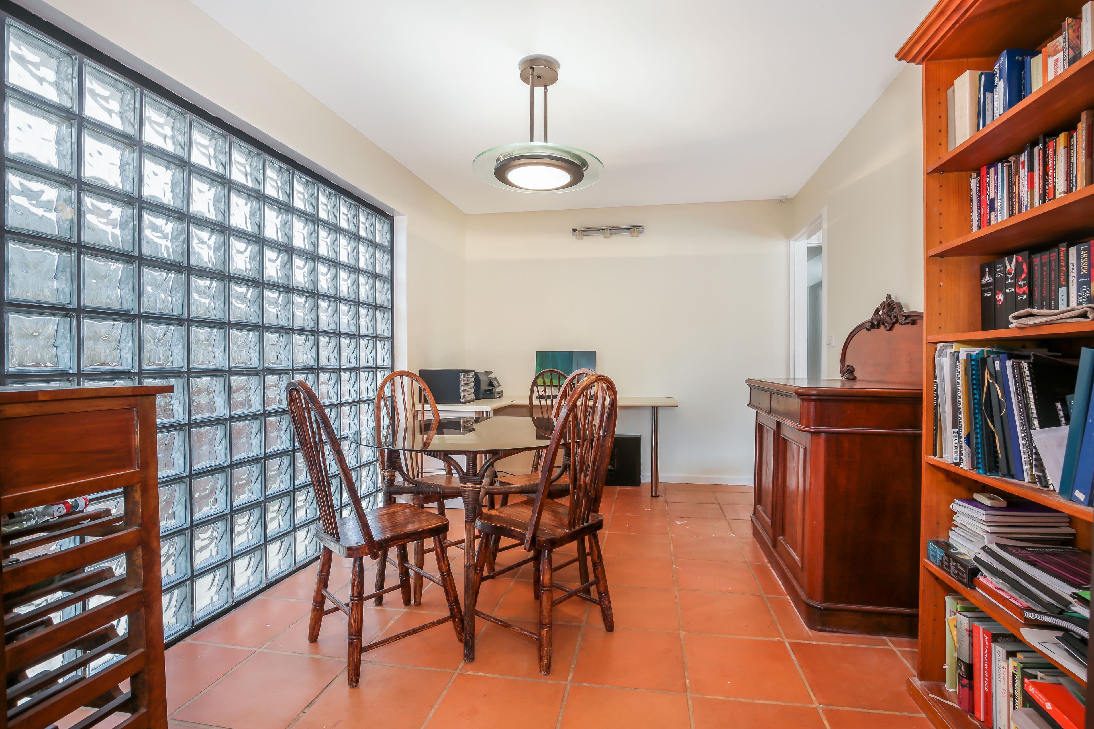 1 Jennifer Place, Baulkham Hills - Thumbnail 4