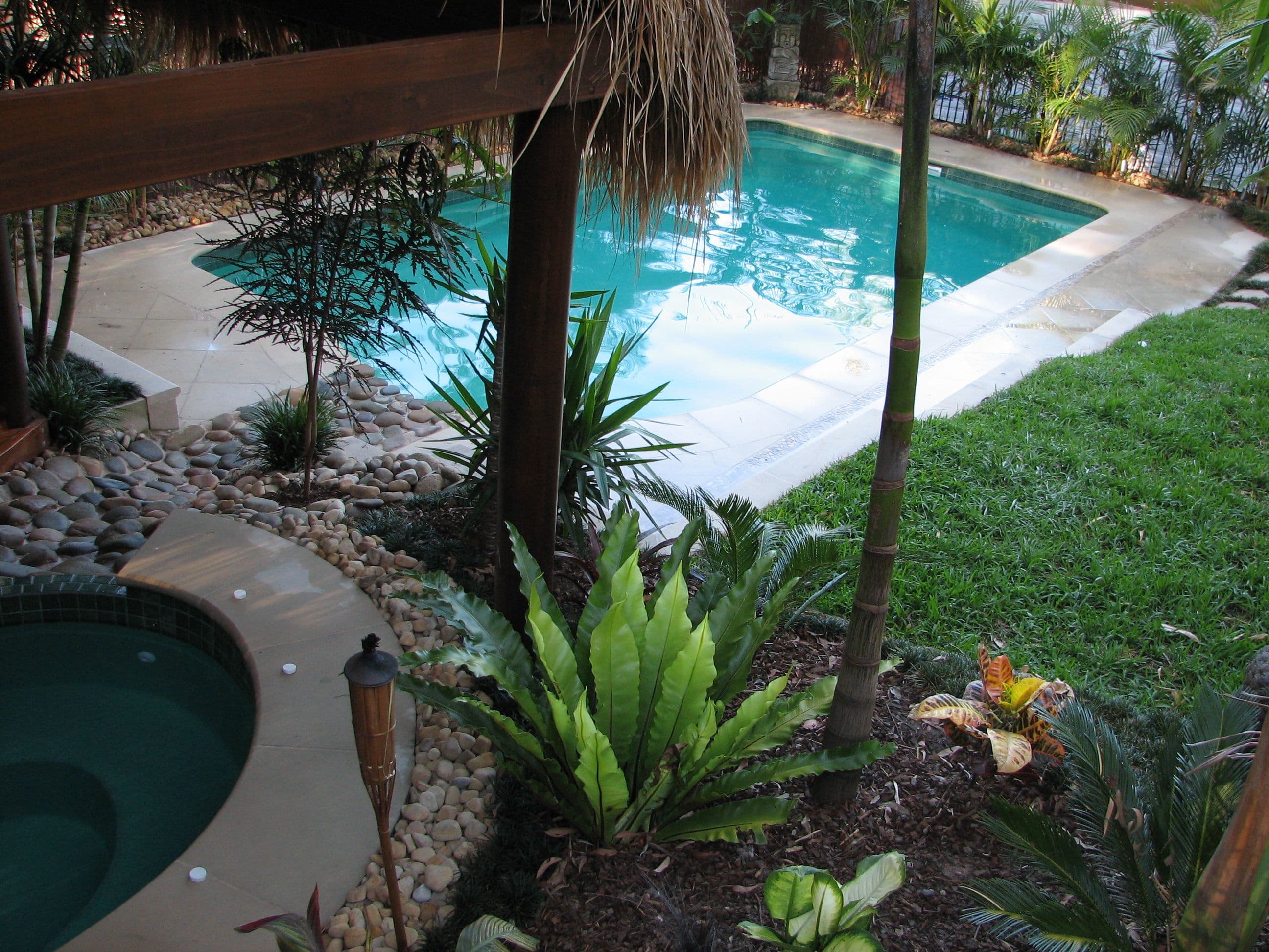 72 Cove Boulevard, North Arm Cove - Thumbnail 4