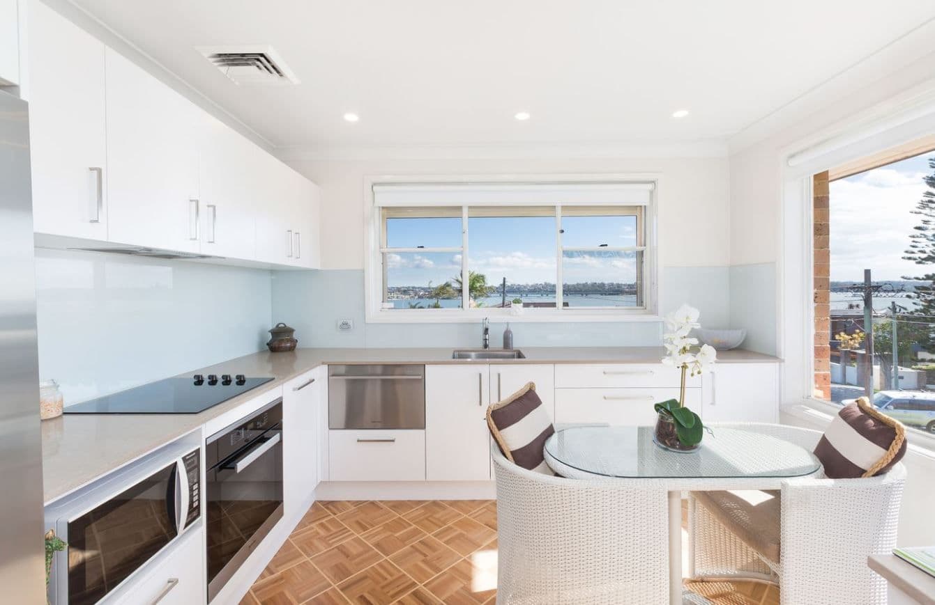 16 Holt Road, Taren Point - Thumbnail 2
