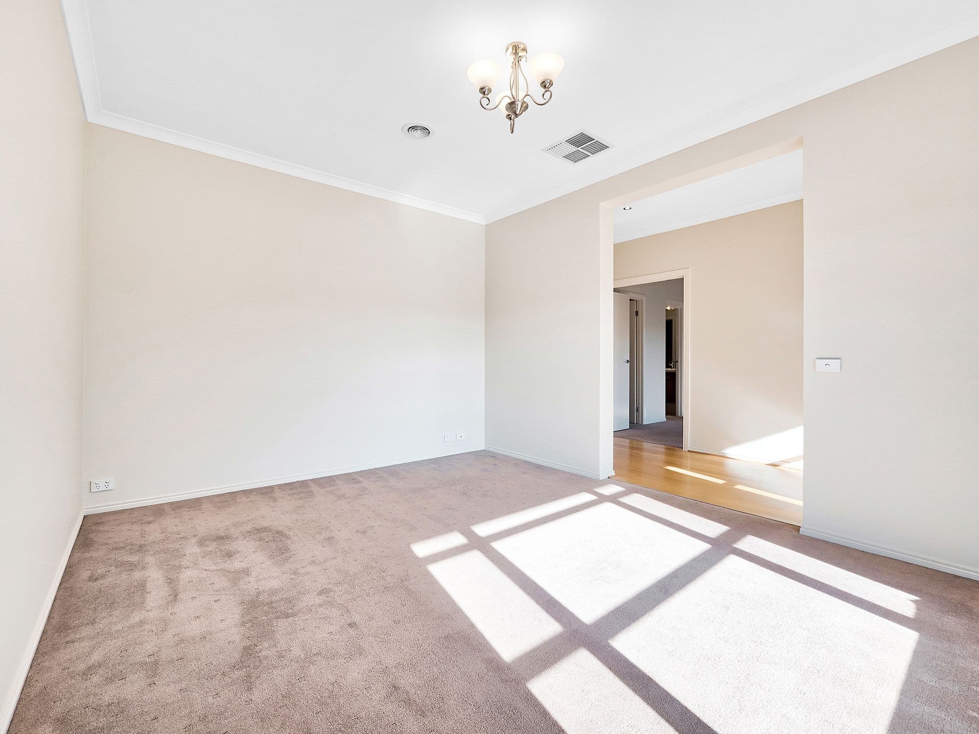 17 Lavender Avenue, Pakenham VIC 3810, Pakenham - Thumbnail 8