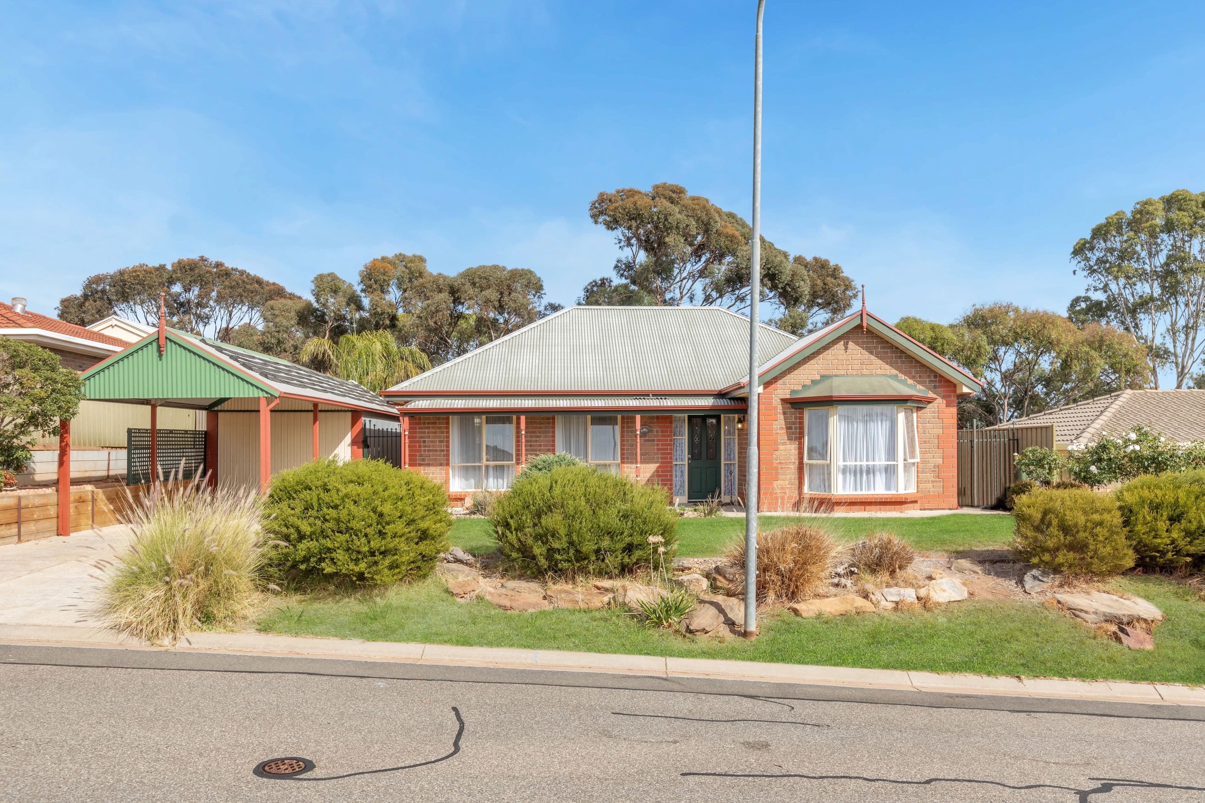 3 Holly Court, Craigmore SA 5114, Craigmore - Image 1