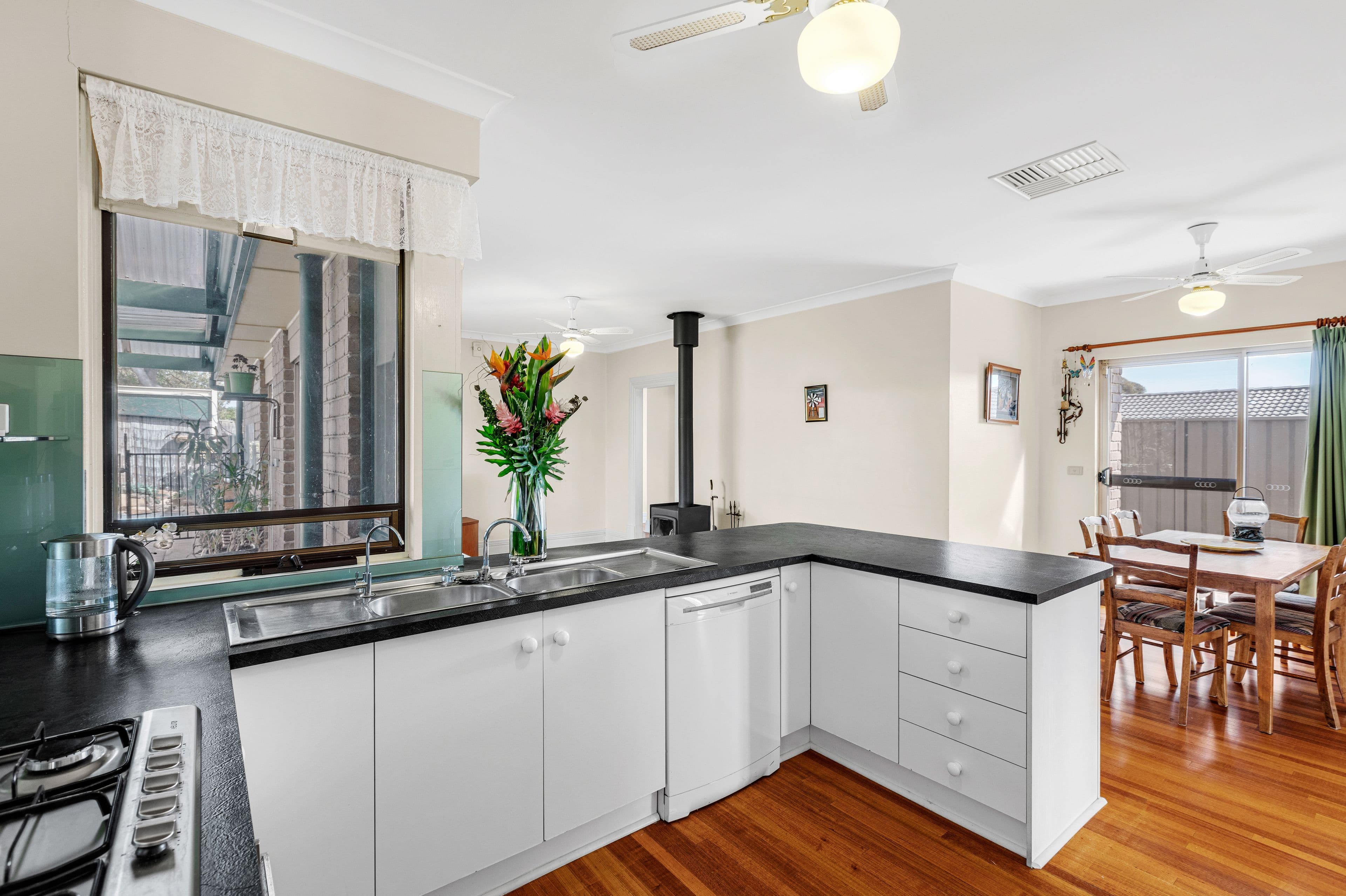 3 Holly Court, Craigmore SA 5114, Craigmore - Thumbnail 4