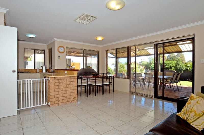 80 Freeland Way, EDEN HILL WA 6054, Eden Hill - Thumbnail 2