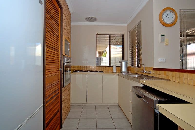 80 Freeland Way, EDEN HILL WA 6054, Eden Hill - Thumbnail 4