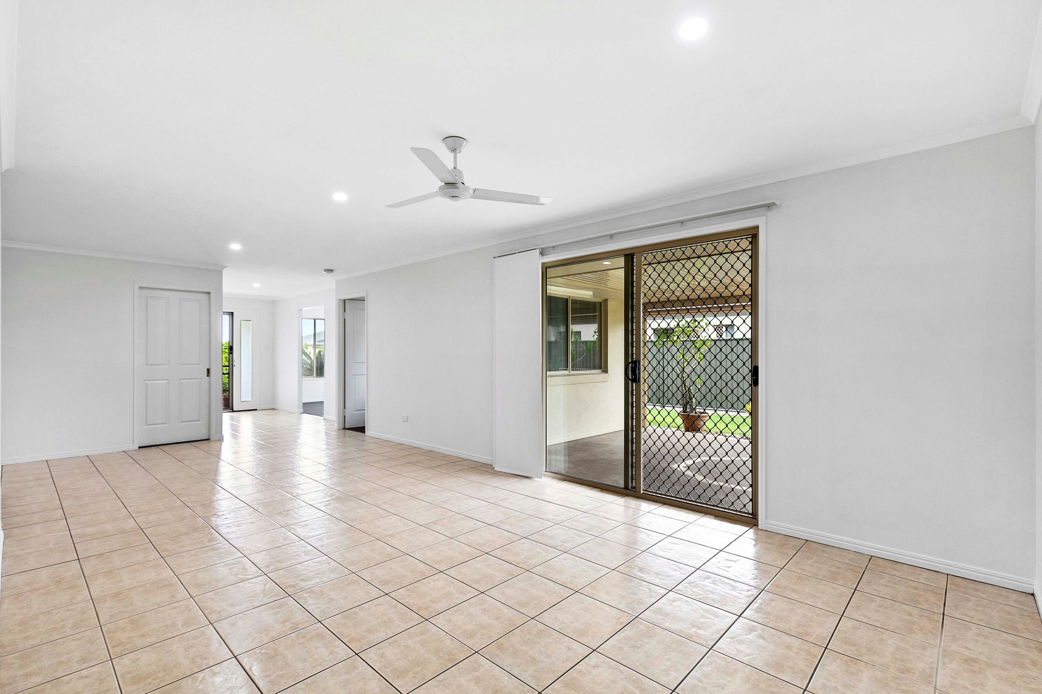 38 Endeavour Way, Eli Waters QLD 4655, Eli Waters - Thumbnail 2