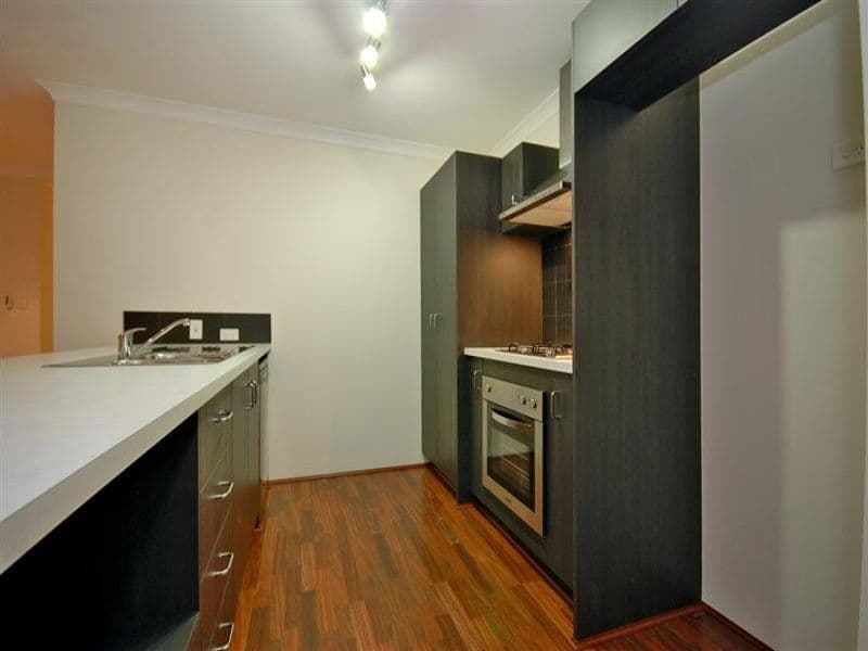 16 Kilmurray Way, BALGA WA 6061, Balga - Thumbnail 3