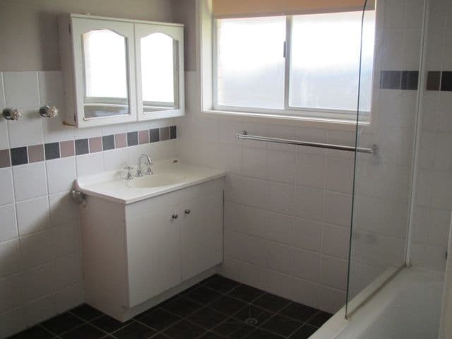 23 Cronulla Avenue, MERMAID BEACH QLD 4218, Mermaid Beach - Thumbnail 3