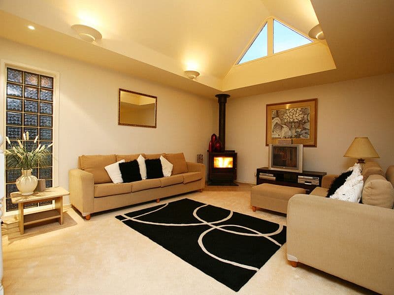 28 Telford Drive, BERWICK VIC 3806, Berwick - Image 1