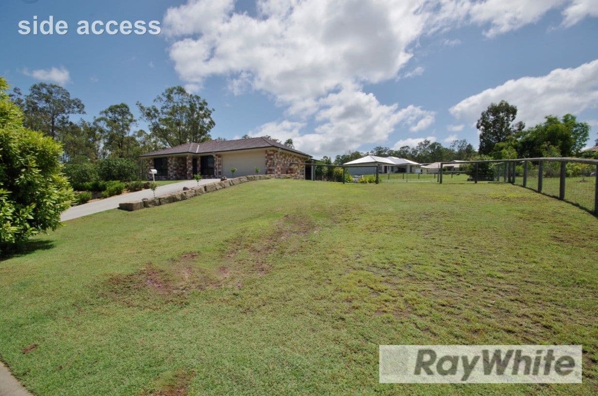 14 Parkhurst Place, Gleneagle QLD 4285, Gleneagle - Thumbnail 2