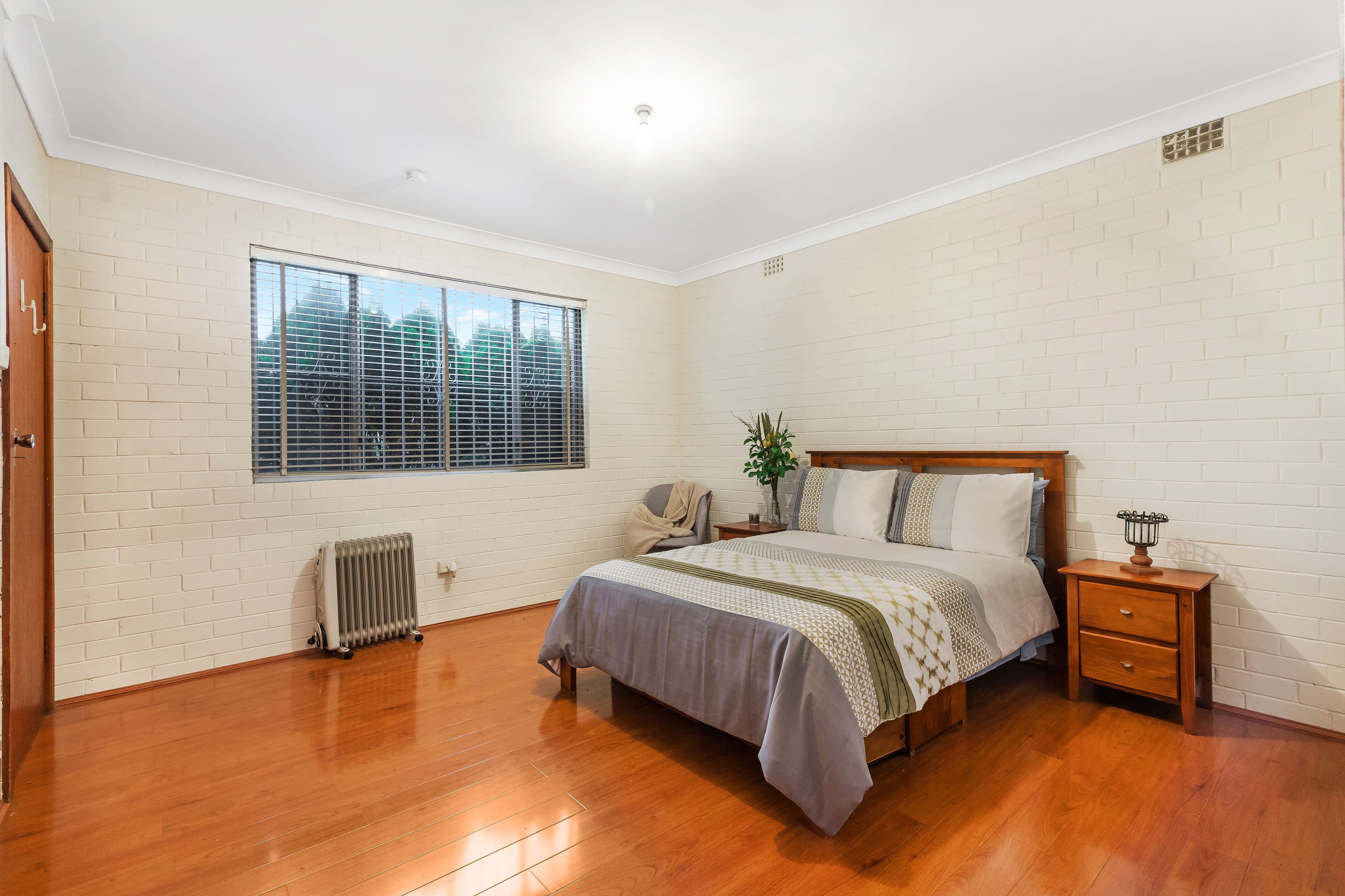 27 Veron Street, Fairfield East NSW 2165, Fairfield East - Thumbnail 4