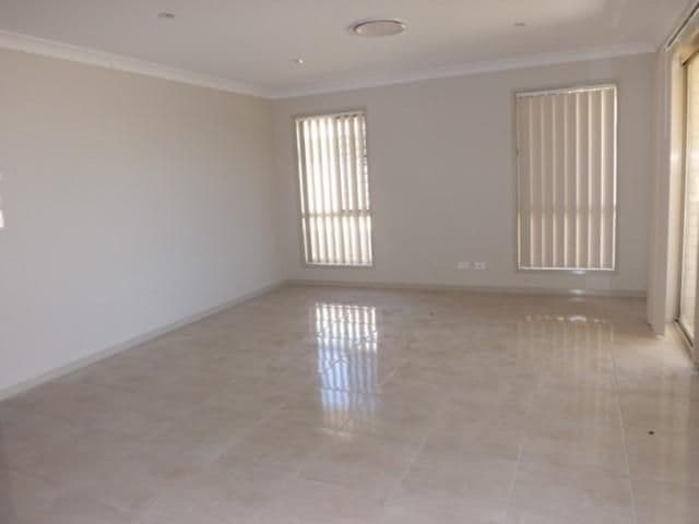 102 Taylor Street, Roma QLD 4455, Roma - Thumbnail 6