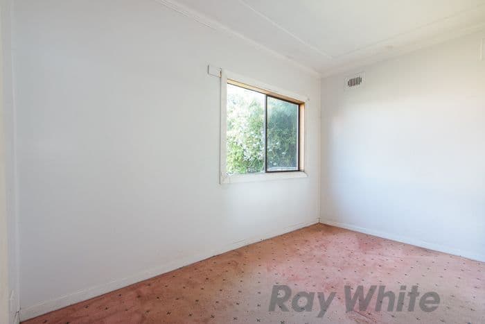 10 Ferry Road, Sandgate - Thumbnail 6