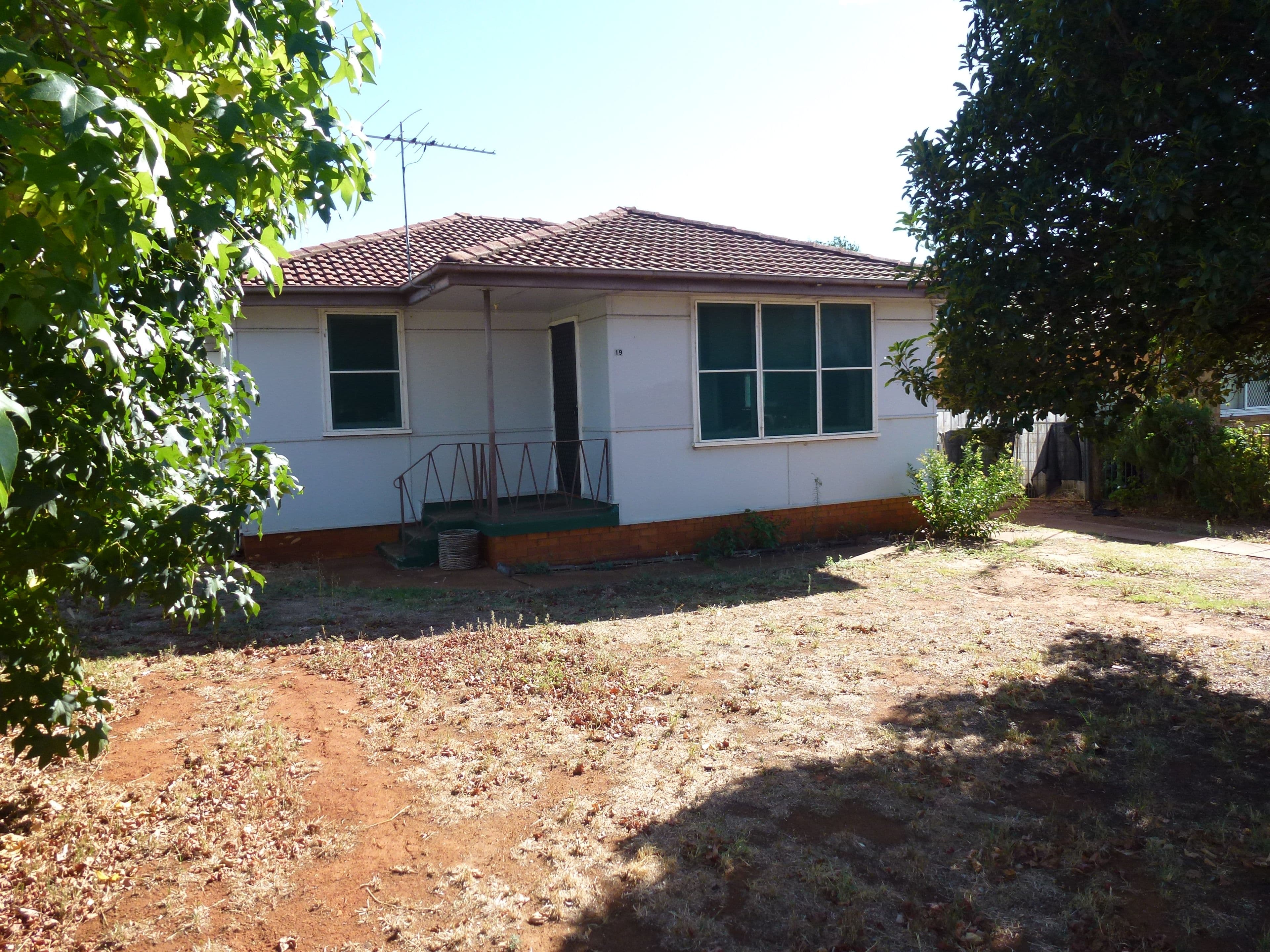 19 Yulong Street, Dubbo - Image 1