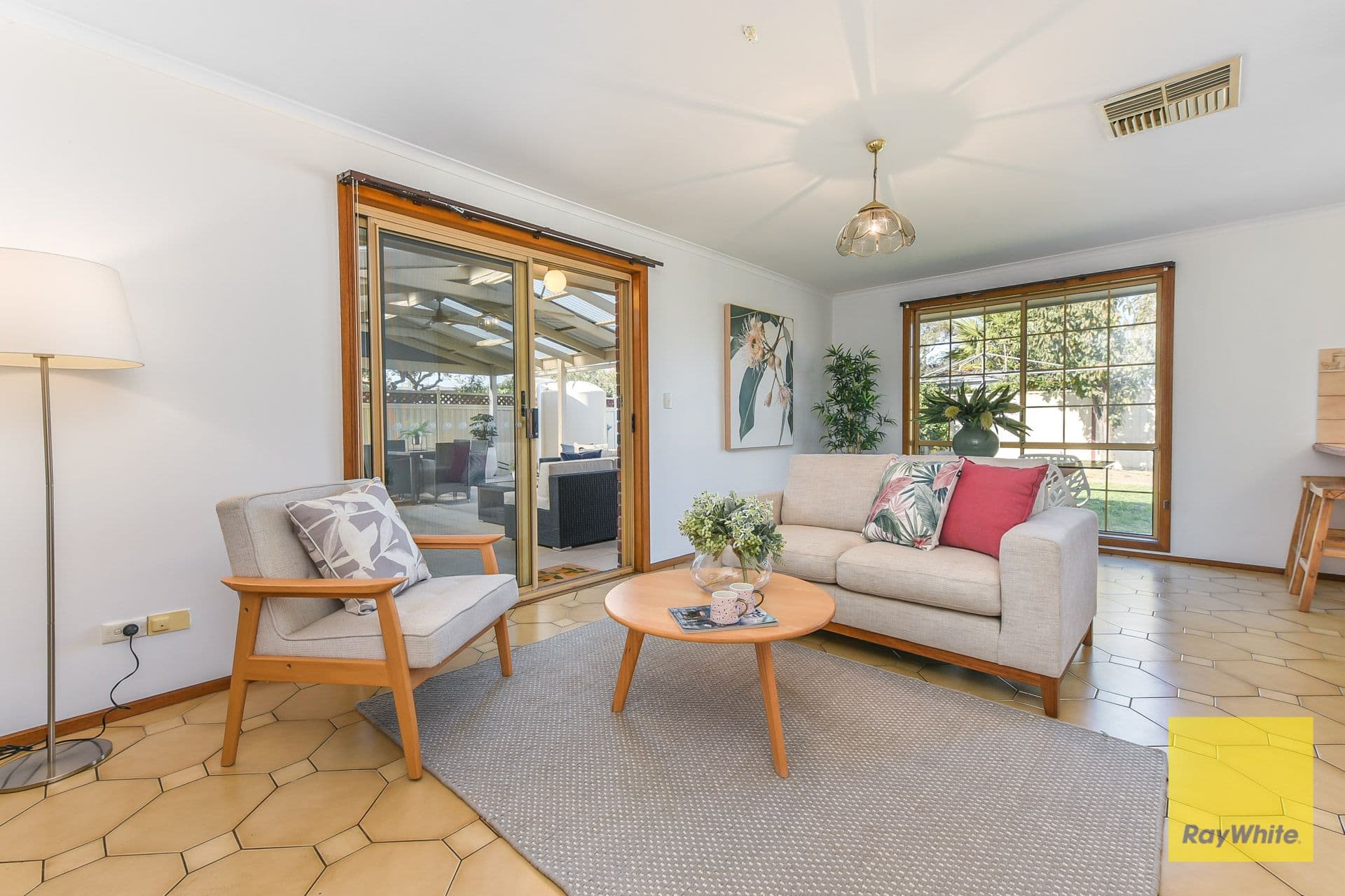 20 Falkiner Crescent, Dandenong VIC 3175, Dandenong - Thumbnail 4