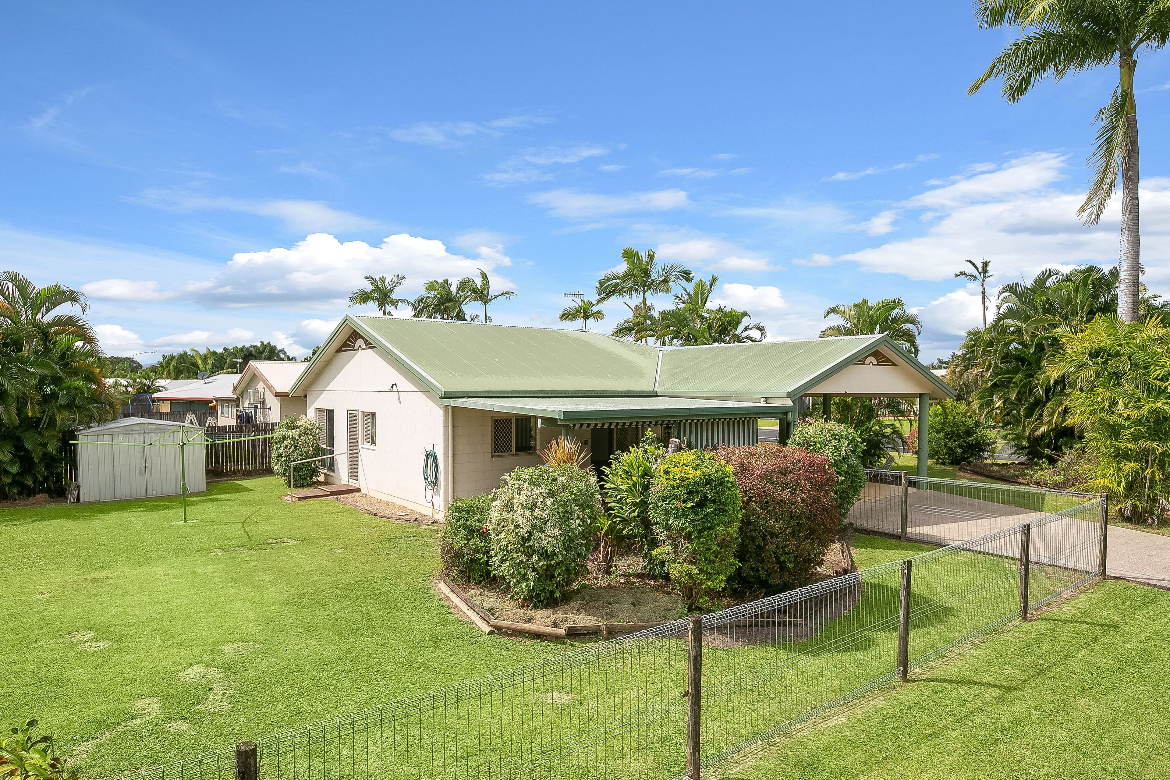 2 Frost Close, Edmonton QLD 4869, Edmonton - Thumbnail 2