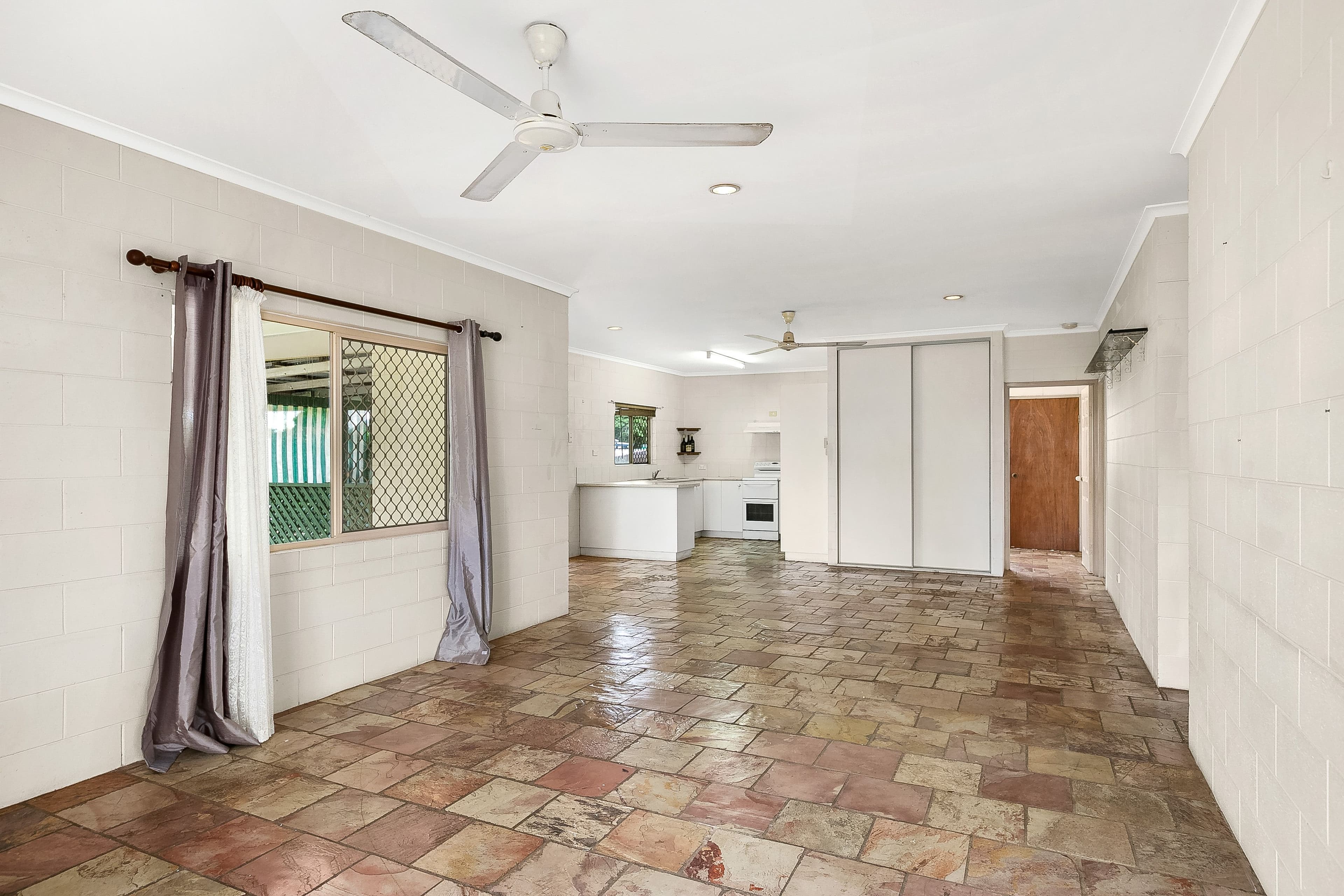 2 Frost Close, Edmonton QLD 4869, Edmonton - Thumbnail 5
